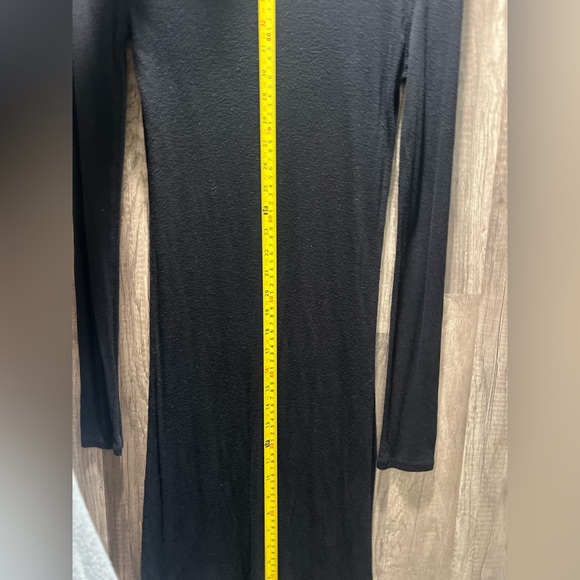 BCBG Max Azria Black Long Sleve Dress Size Large EUC - Picture 6 of 7